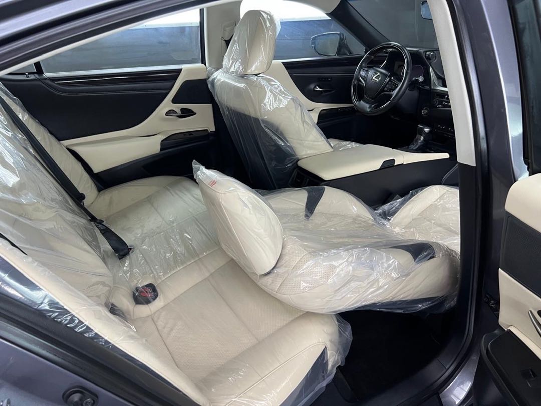 Car Image 2020 LEXUS ES 350