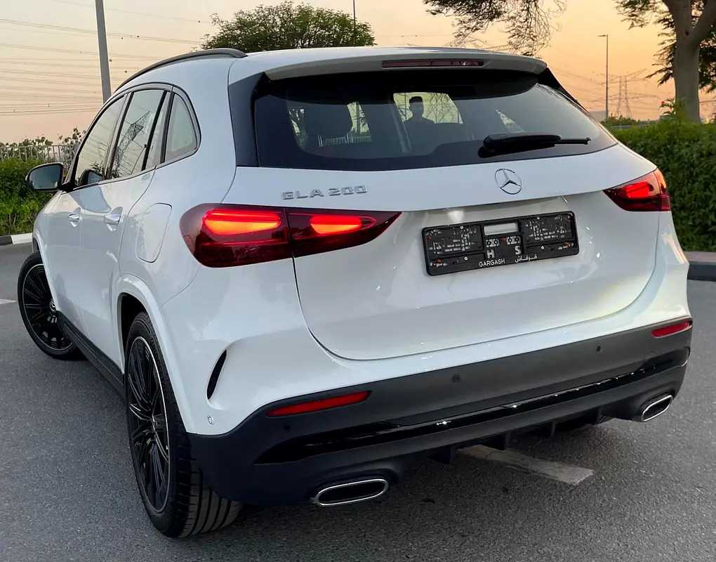 Car Image 2025 MERCEDES GLA CLASS GLA200