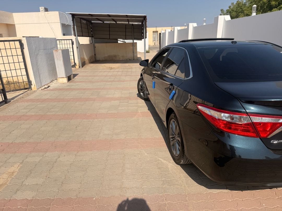 Car Image 2017 TOYOTA CAMRY XSE