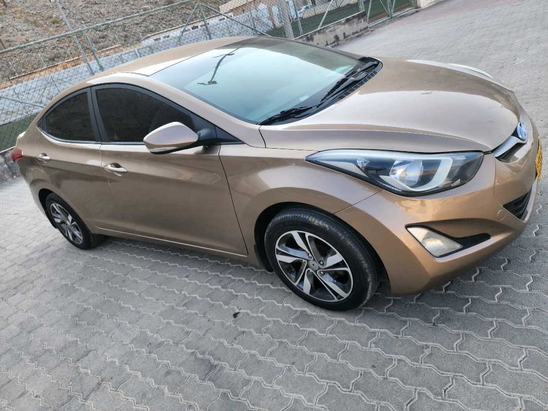 Car Image 2015 HYUNDAI ELANTRA SE