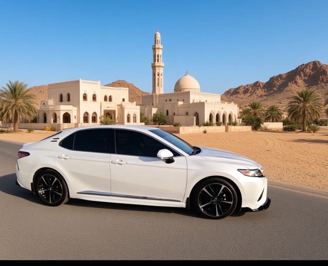 Car Image 2018 TOYOTA CAMRY SE