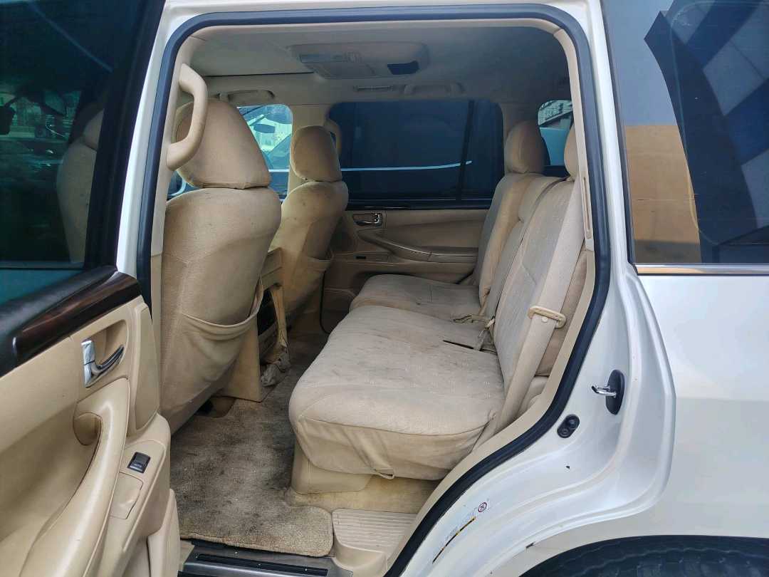 Car Image 2009 LEXUS LX 570 Luxury