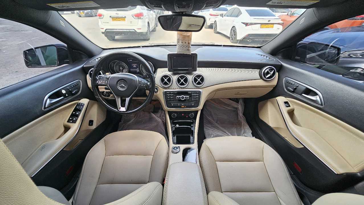 Car Image 2014 MERCEDES CLA CLASS 