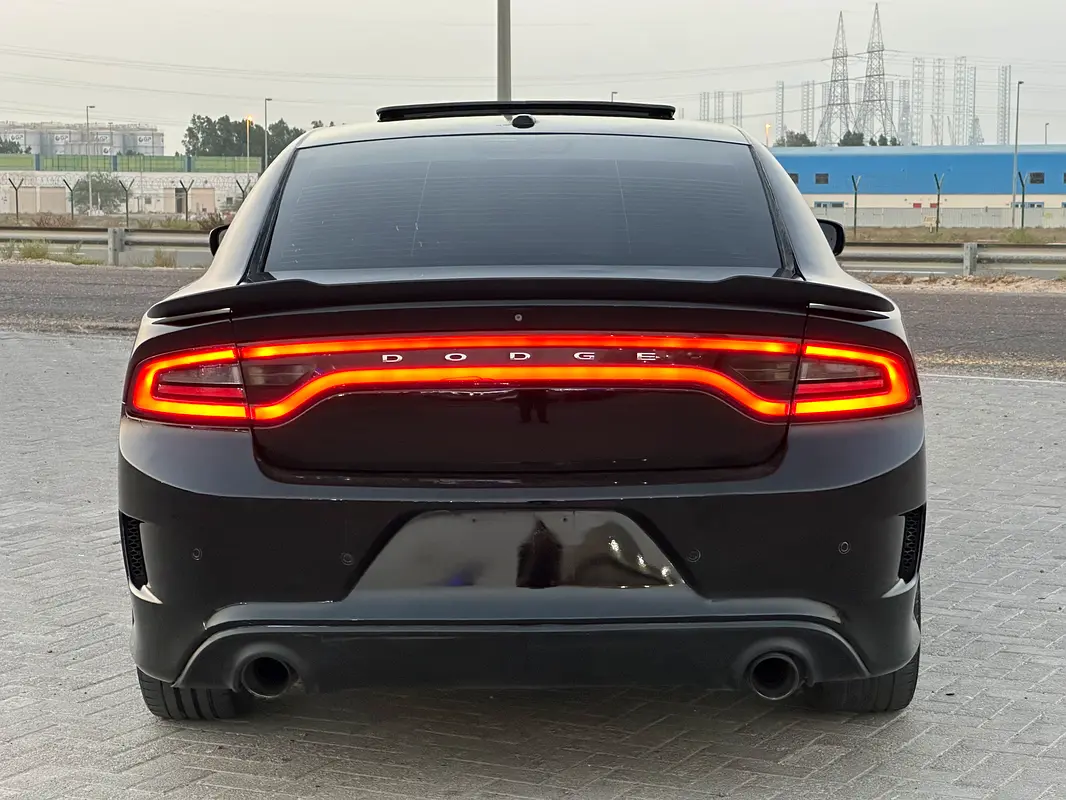 Car Image 2019 DODGE CHARGER R/T