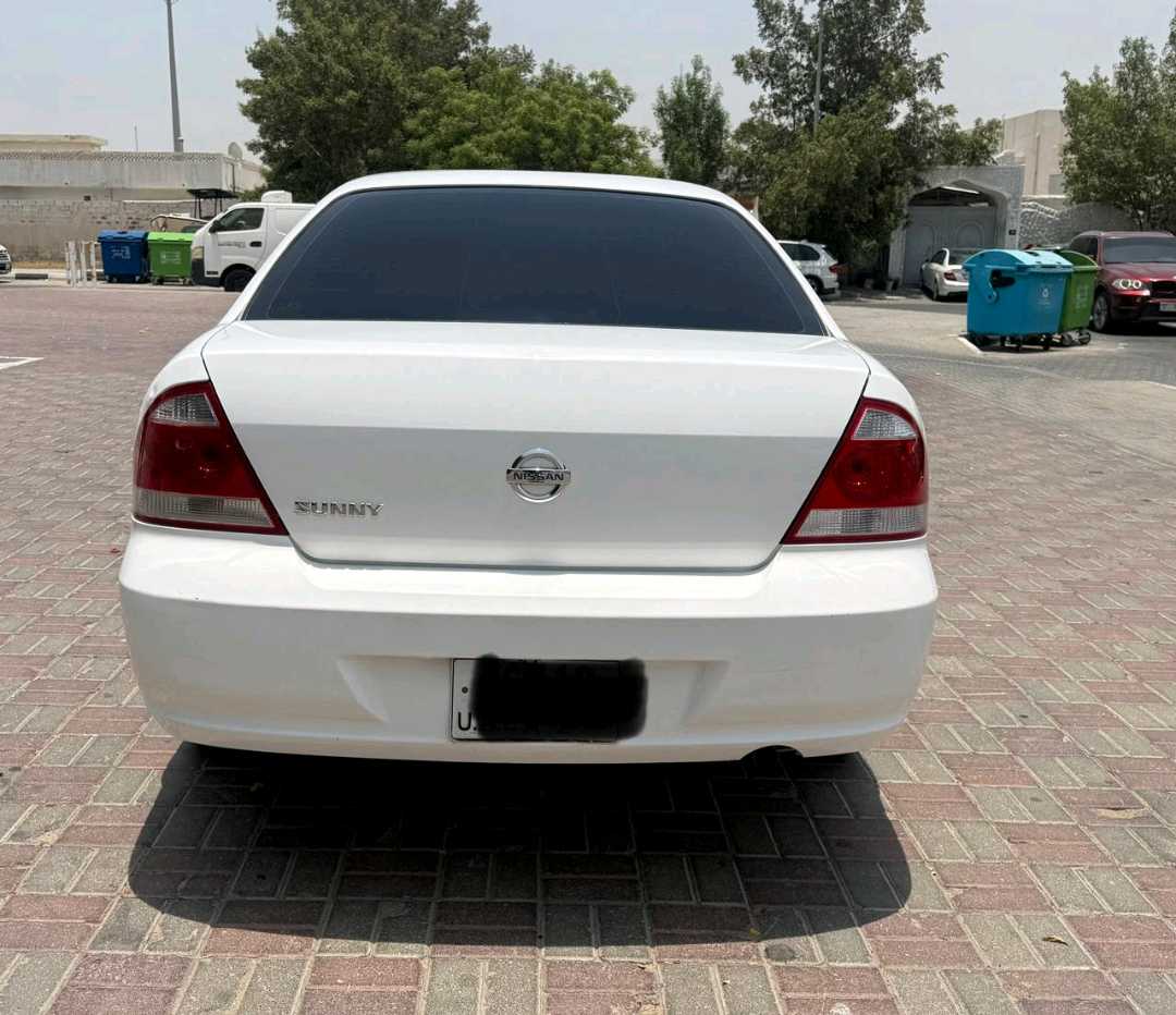 Car Image 2012 NISSAN SUNNY SE
