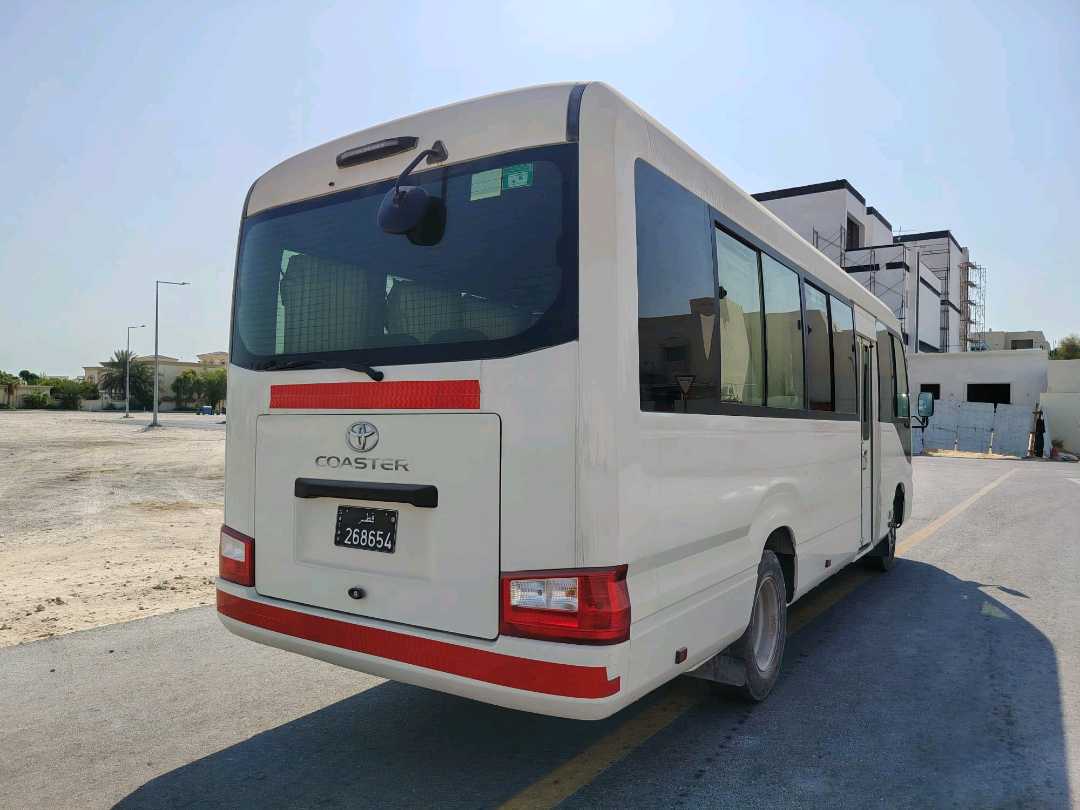 Car Image 2022 TOYOTA COASTER 