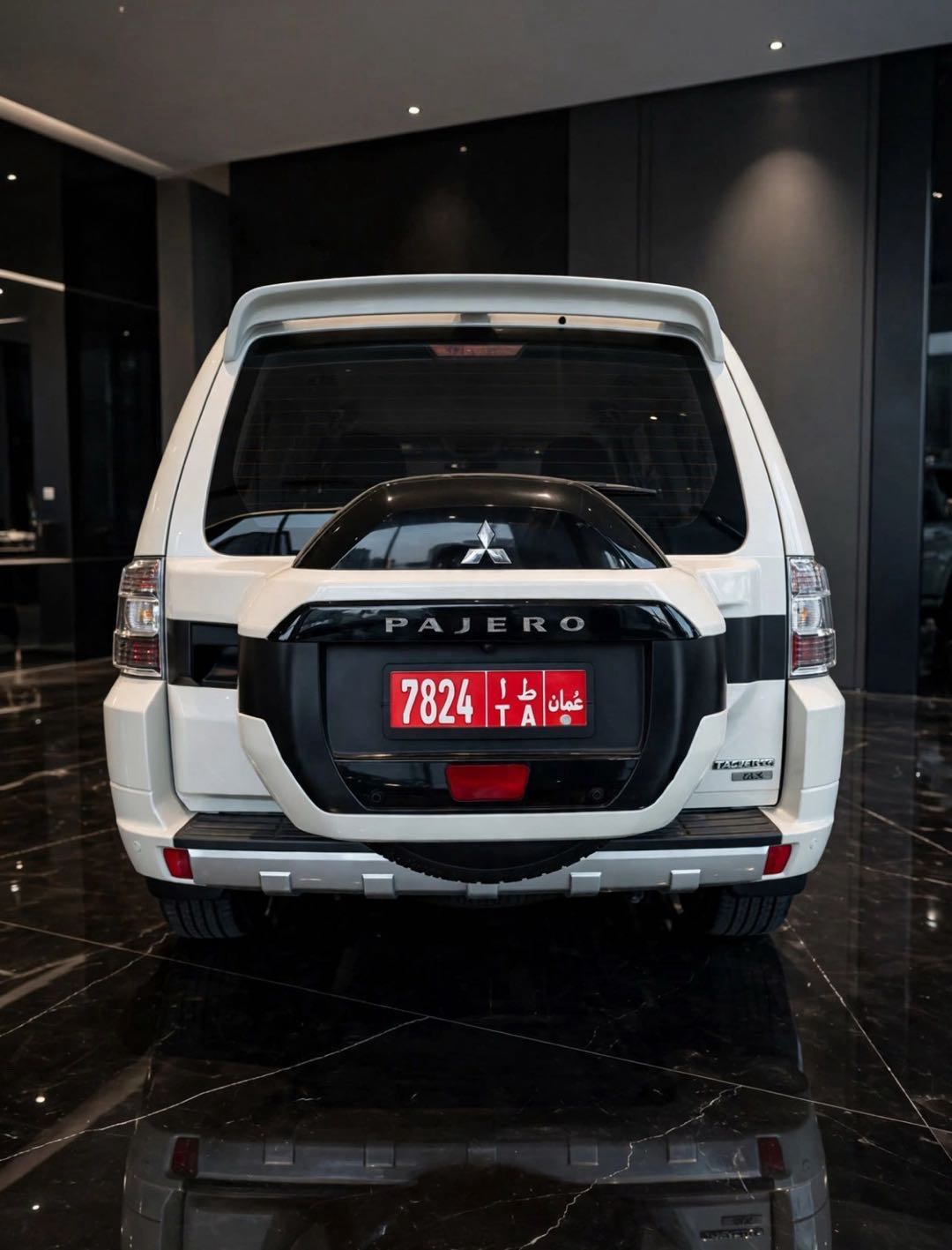 MITSUBISHI PAJERO 2020