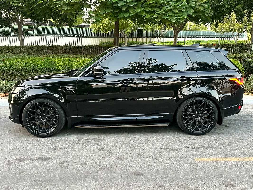 Car Image 2019 LAND ROVER SPORT HSE Dynamic