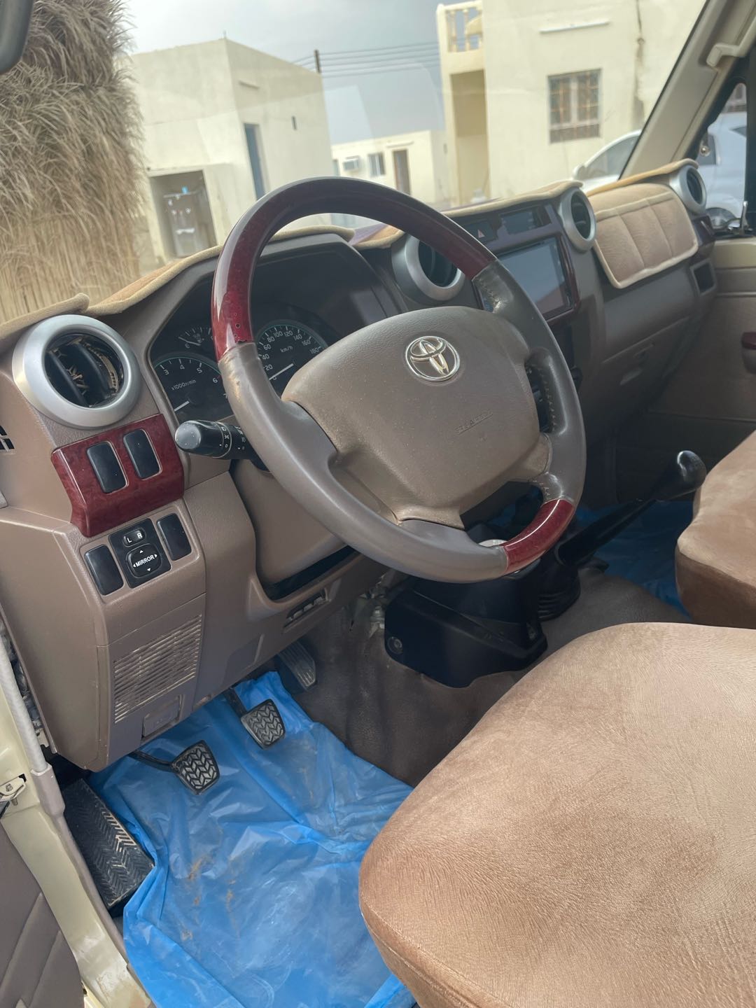 Car Image 2020 TOYOTA Cruiser Pickup GX