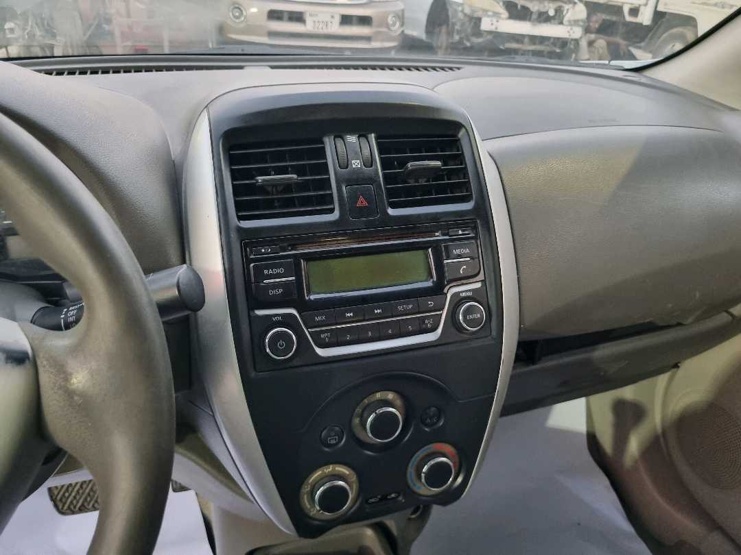 Car Image 2016 NISSAN SUNNY SV