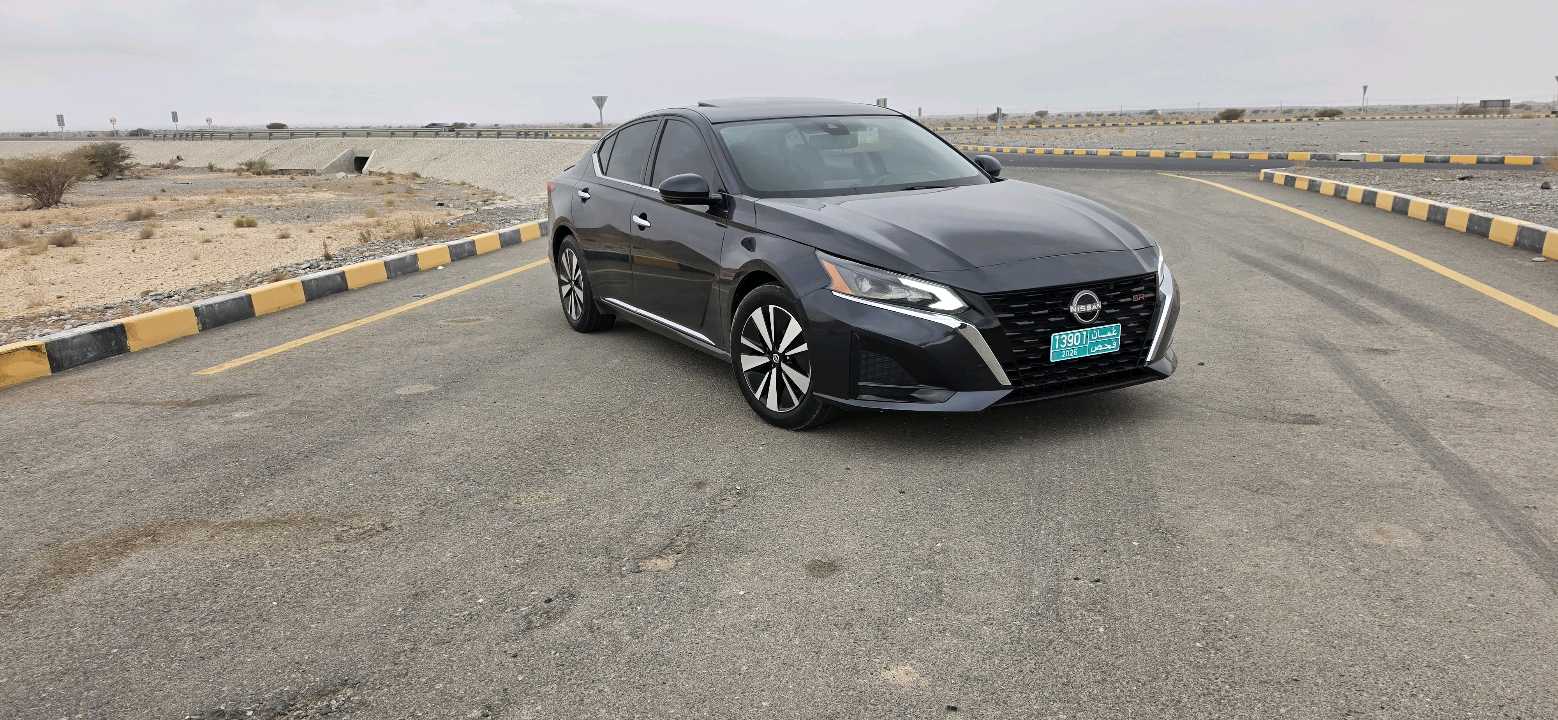 Car Image 2019 NISSAN ALTIMA SL