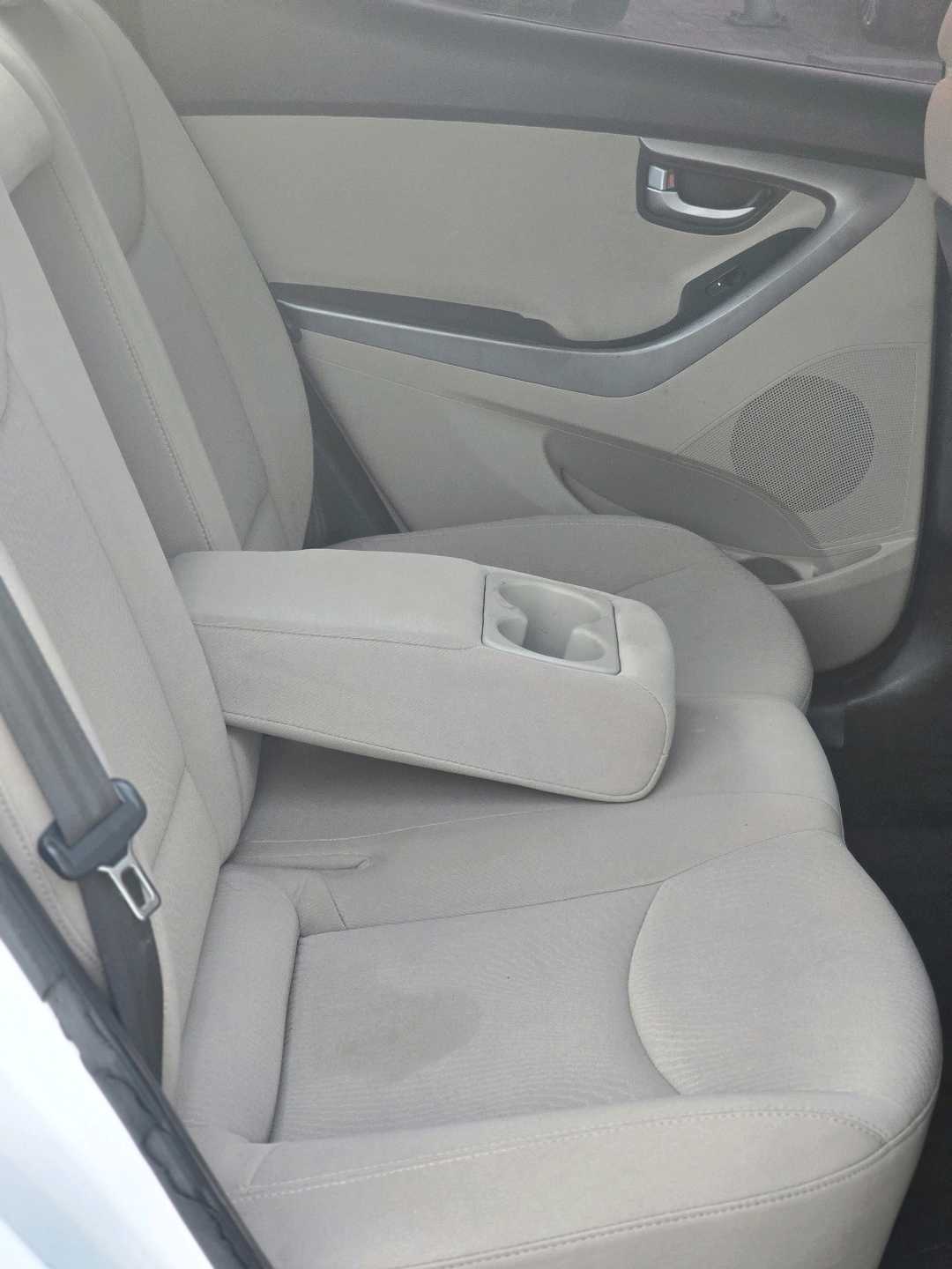 Car Image 2015 HYUNDAI ELANTRA GLS