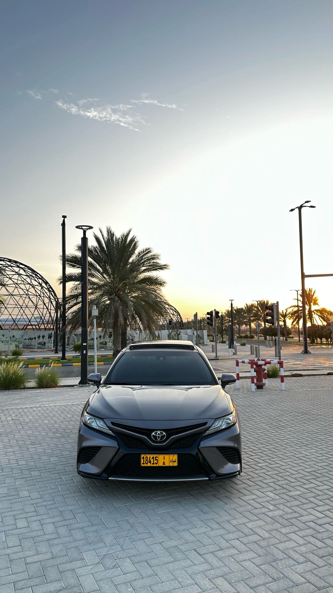 Car Image 2019 TOYOTA CAMRY XSE