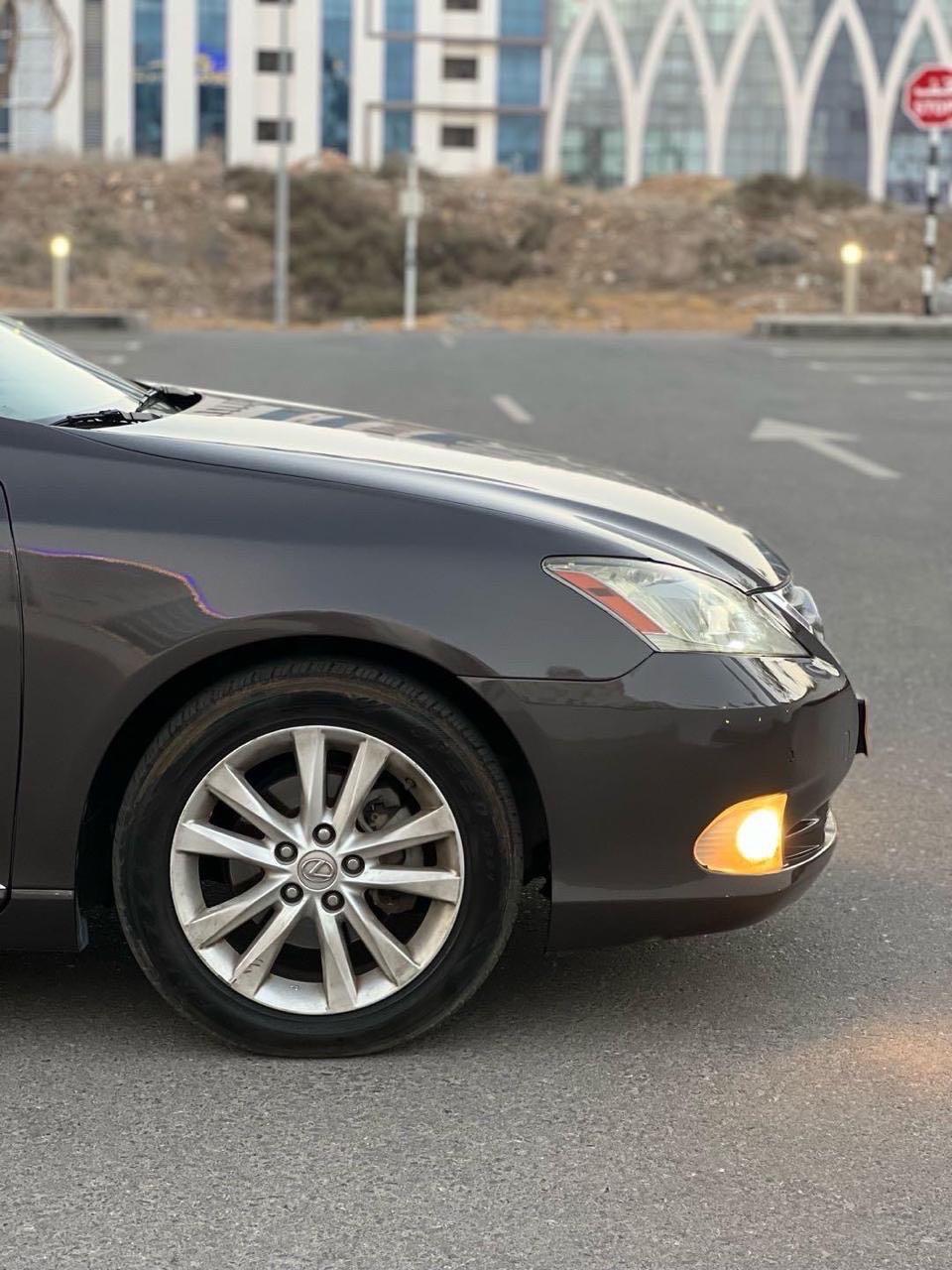 Car Image 2011 LEXUS ES 350