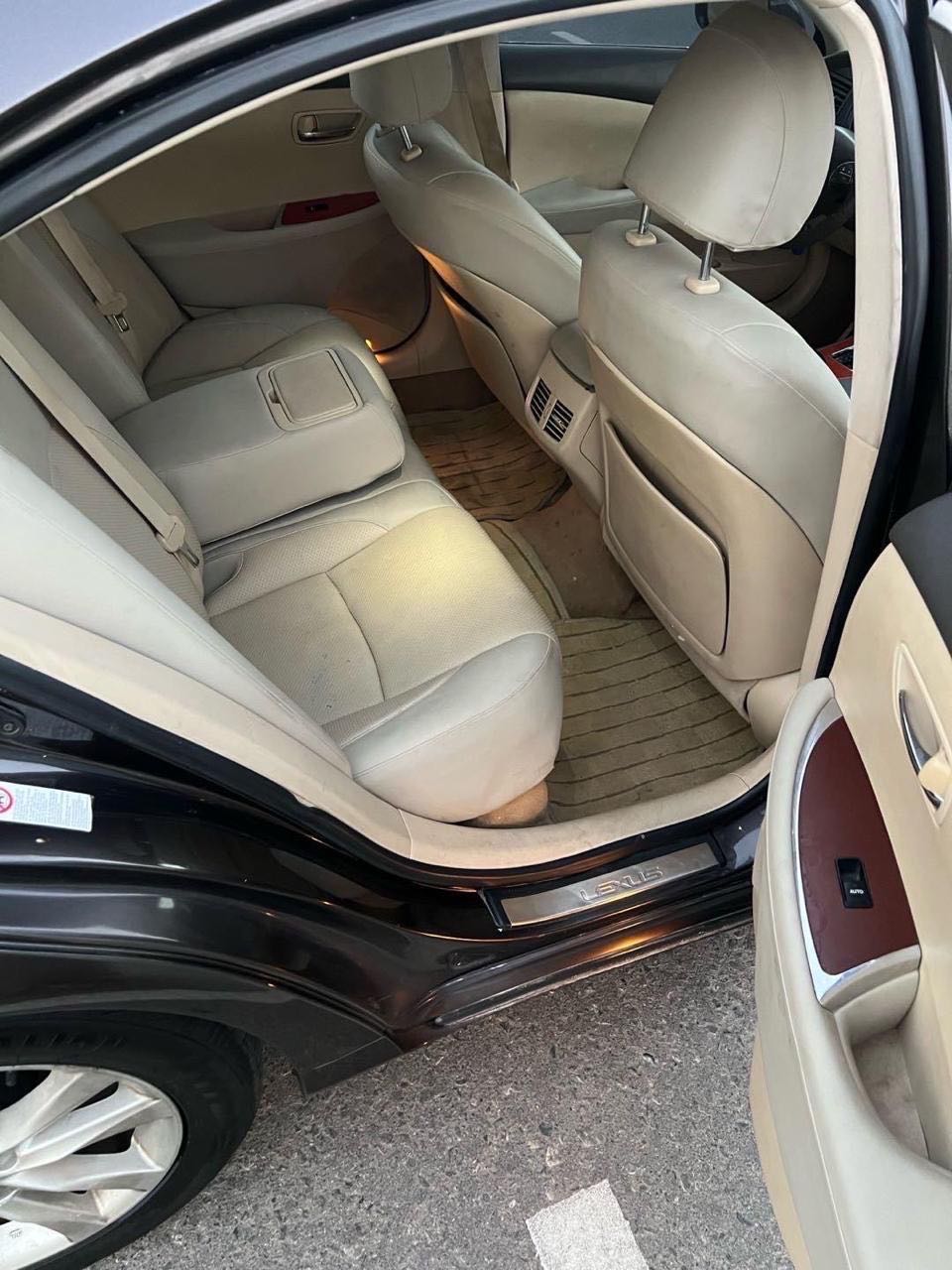 Car Image 2011 LEXUS ES 350
