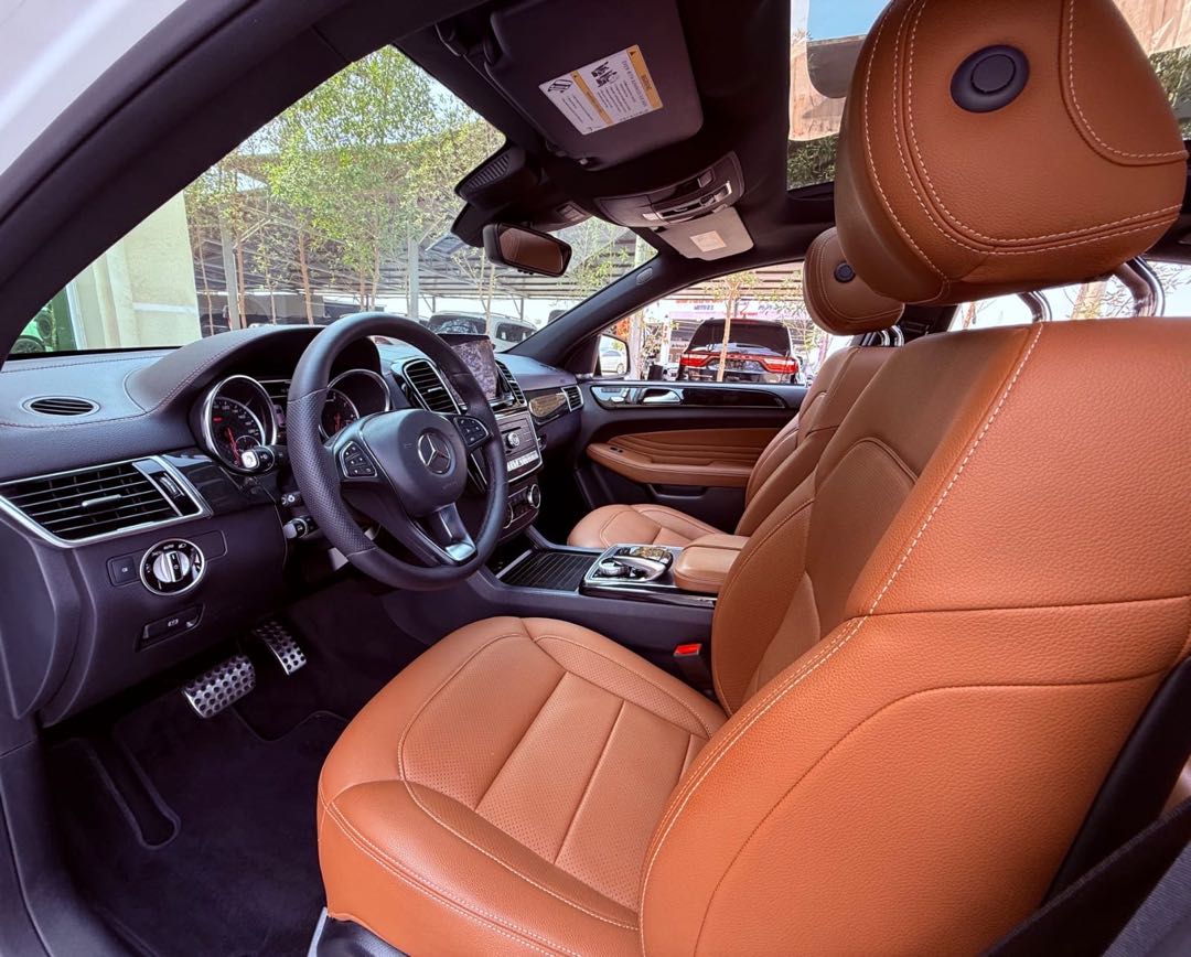 Car Image 2019 MERCEDES GLE CLASS 43 