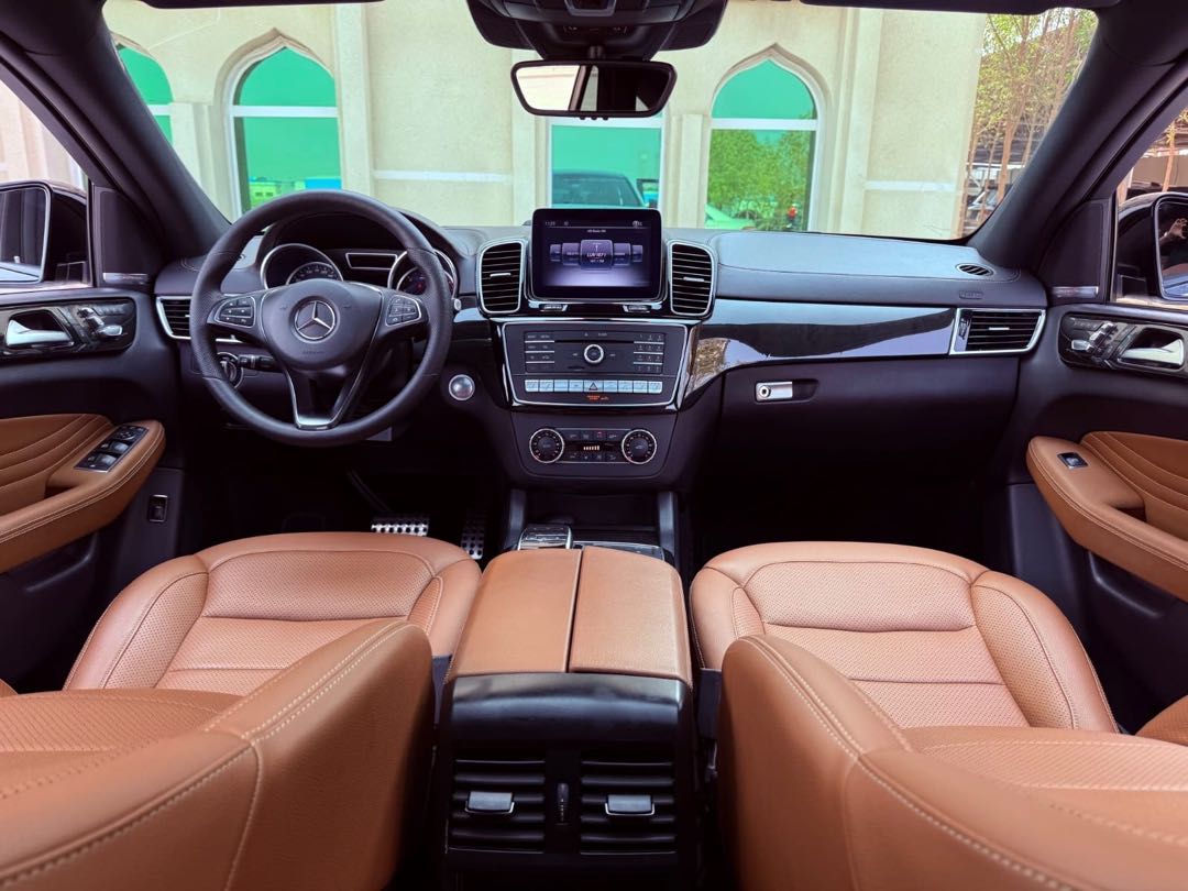Car Image 2019 MERCEDES GLE CLASS 43 