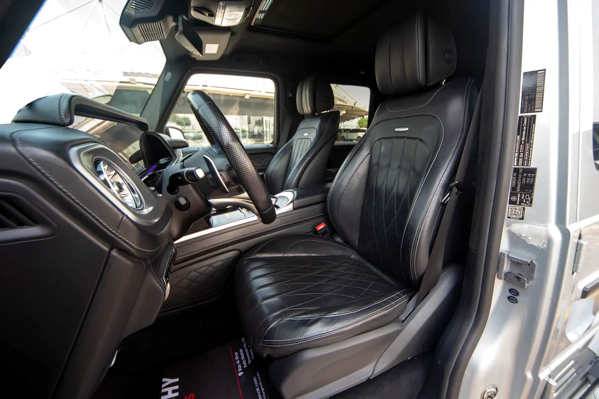 Car Image 2019 MERCEDES G CLASS 63