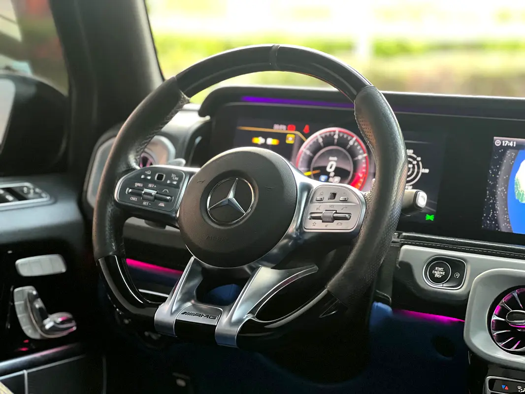 Car Image 2019 MERCEDES G CLASS 700