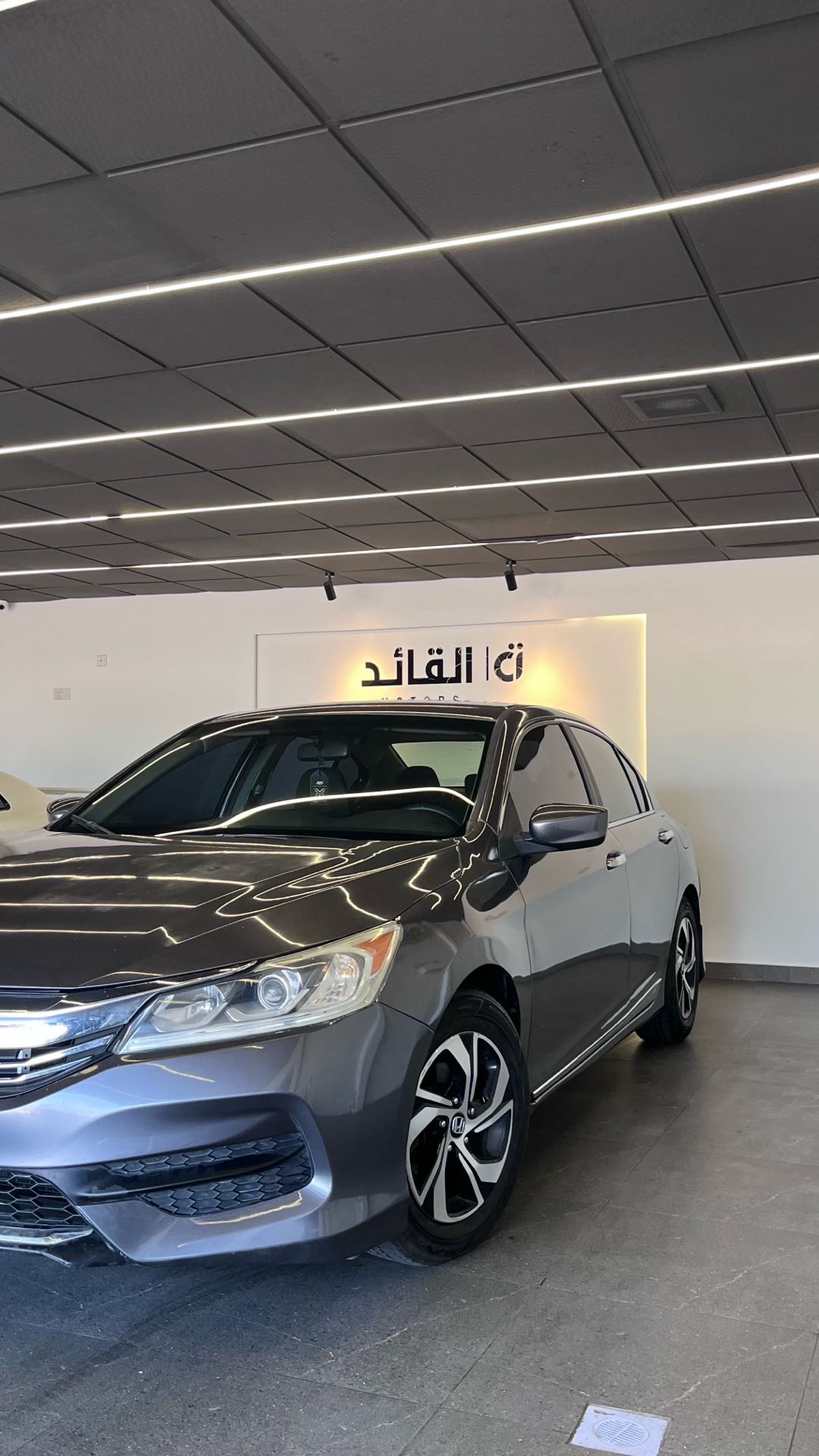 Car Image 2017 HONDA ACCORD EXL