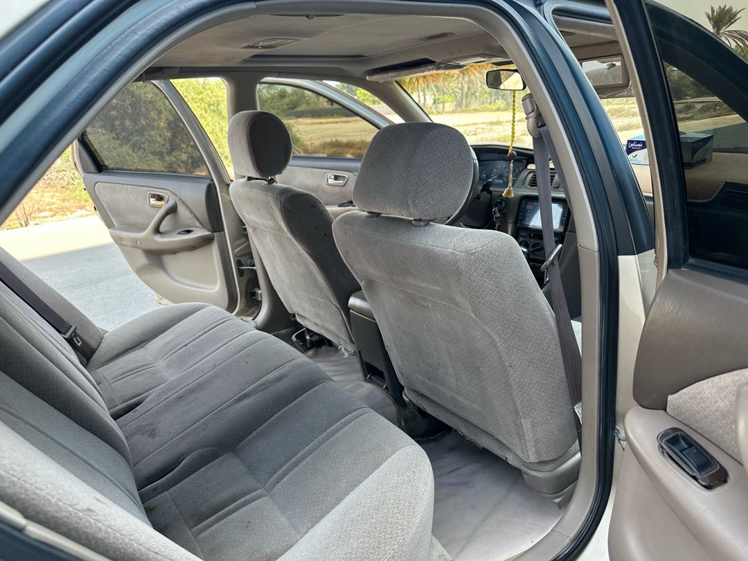Car Image 1998 TOYOTA CAMRY XLE