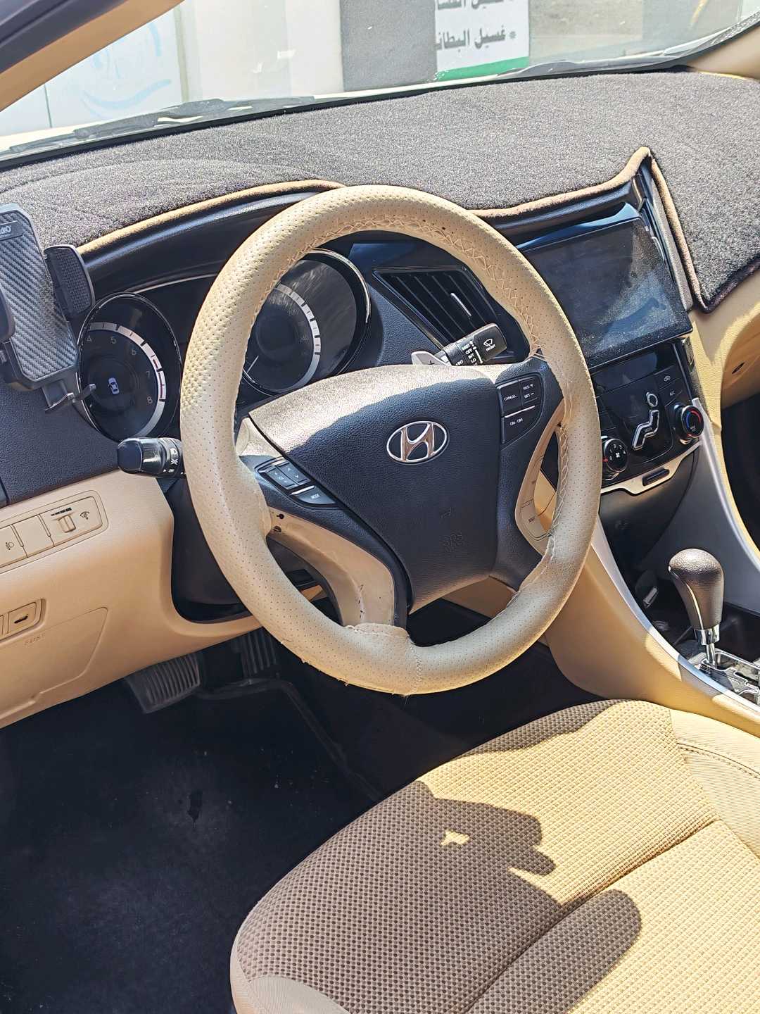 Car Image 2012 HYUNDAI SONATA 