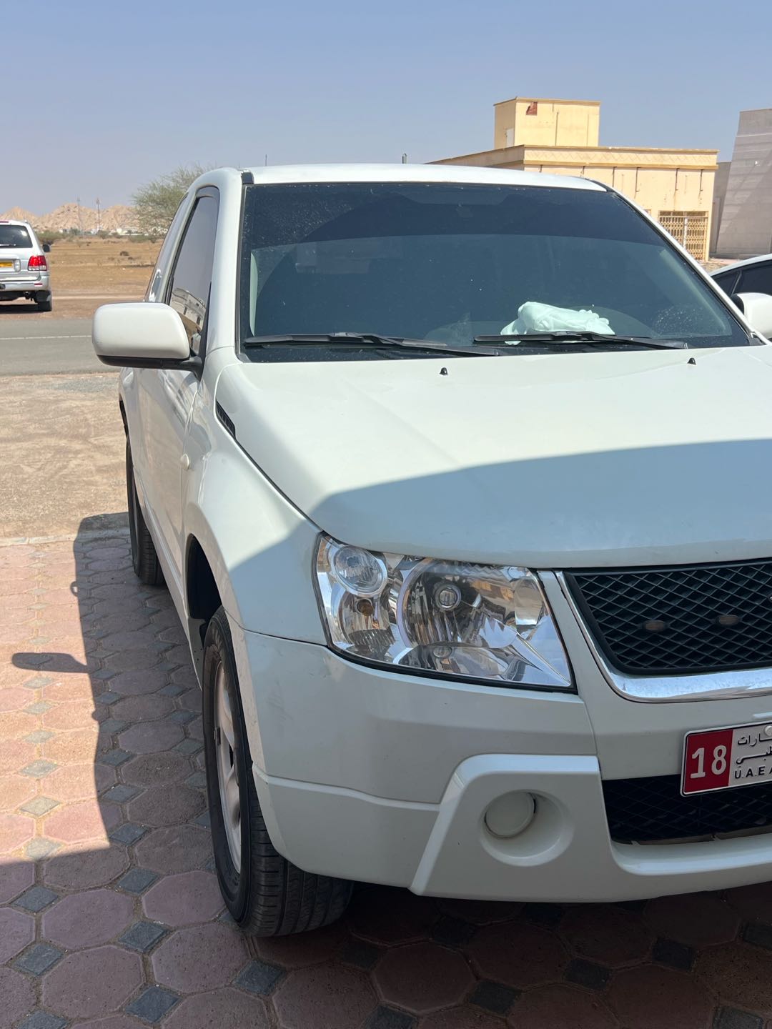 Car Image 2011 SUZUKI VITARA Base