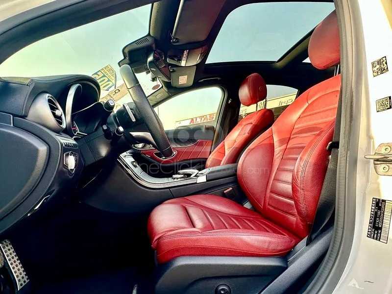 Car Image 2018 MERCEDES C Class 43