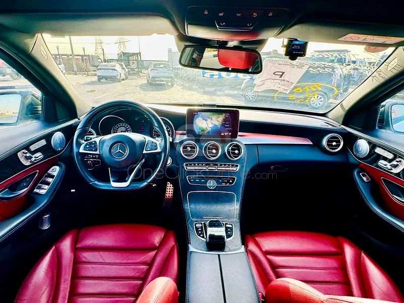 Car Image 2018 MERCEDES C Class 43