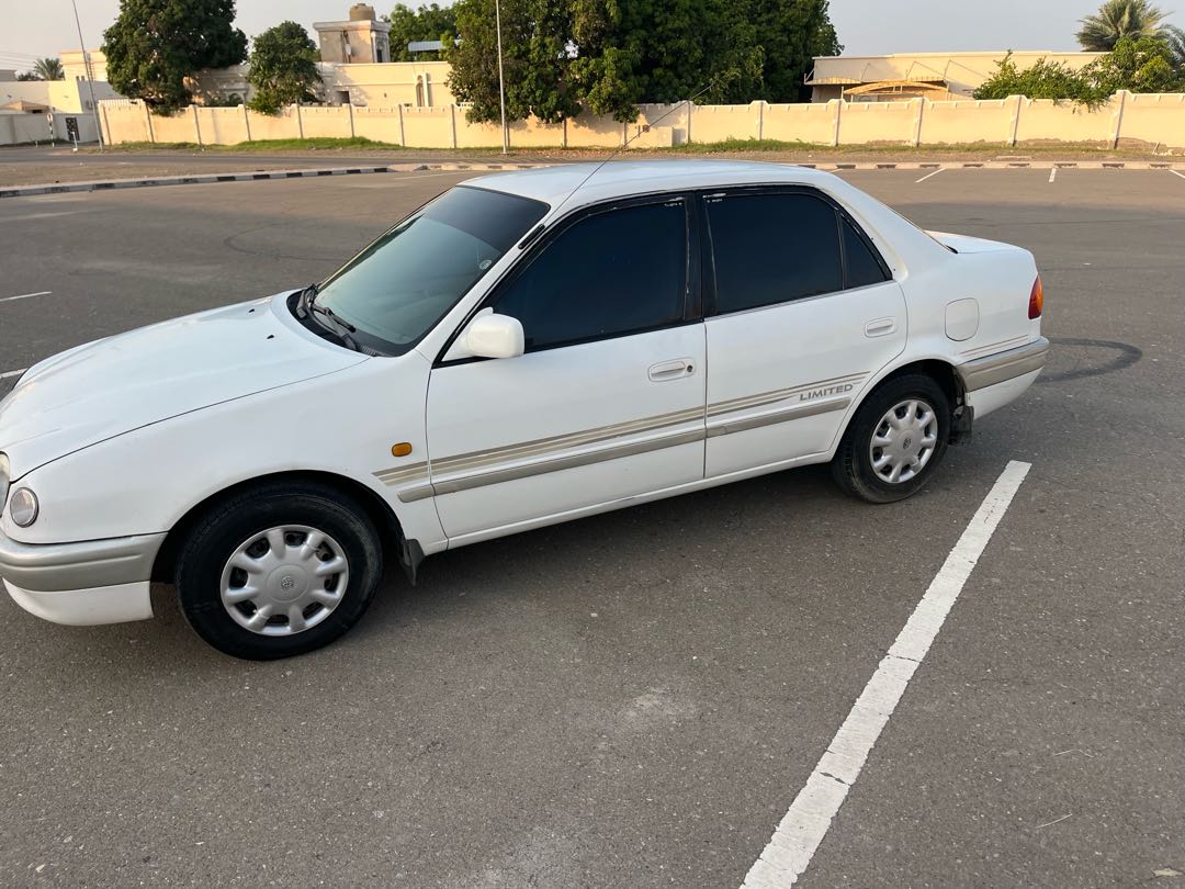 Car Image 1999 TOYOTA COROLLA XLI