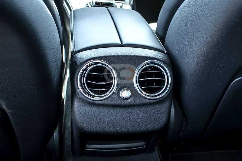 Car Image 2016 MERCEDES C Class 63