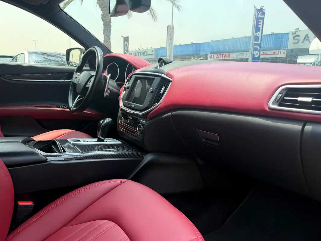 Car Image 2015 MASERATI GHIBLI S Q4