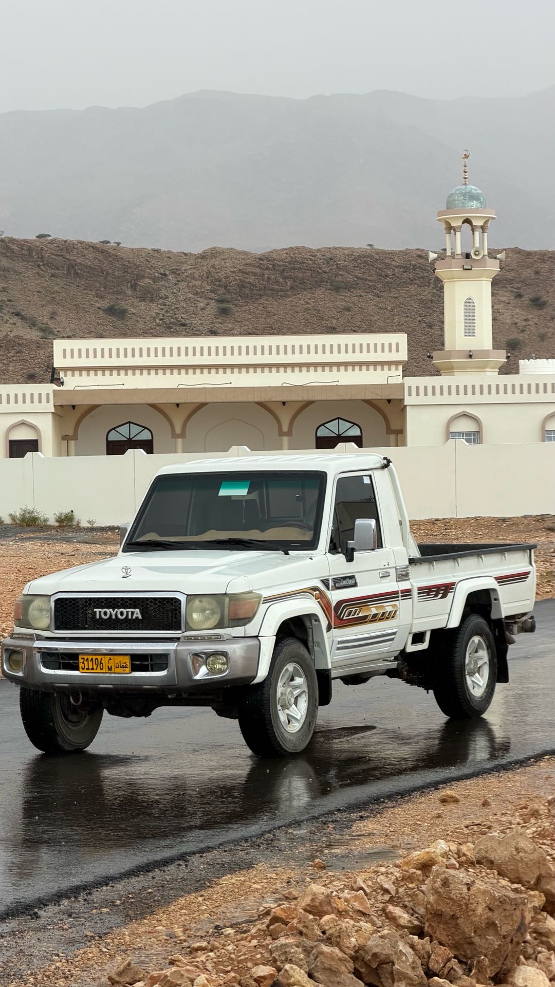 Car Image 2014 TOYOTA Cruiser Pickup GX