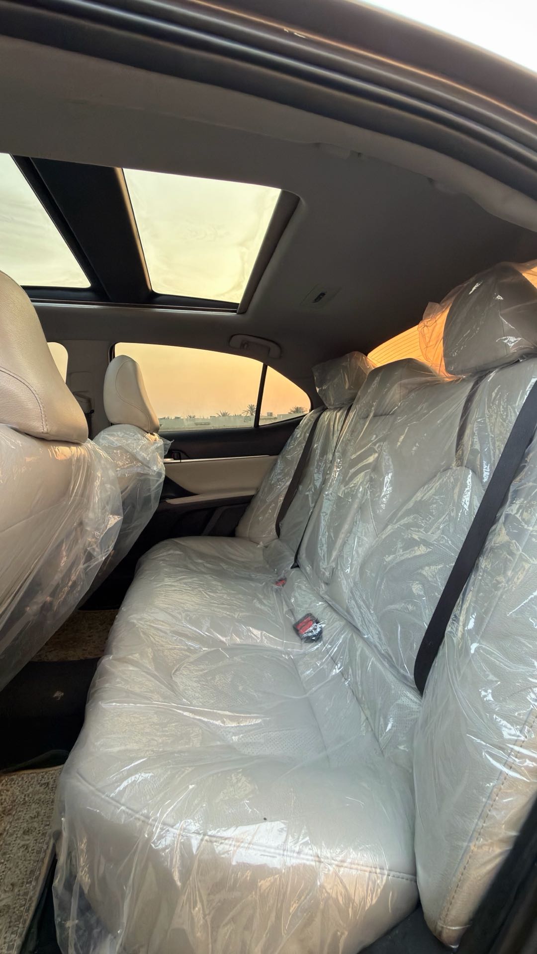 Car Image 2018 TOYOTA CAMRY XLE