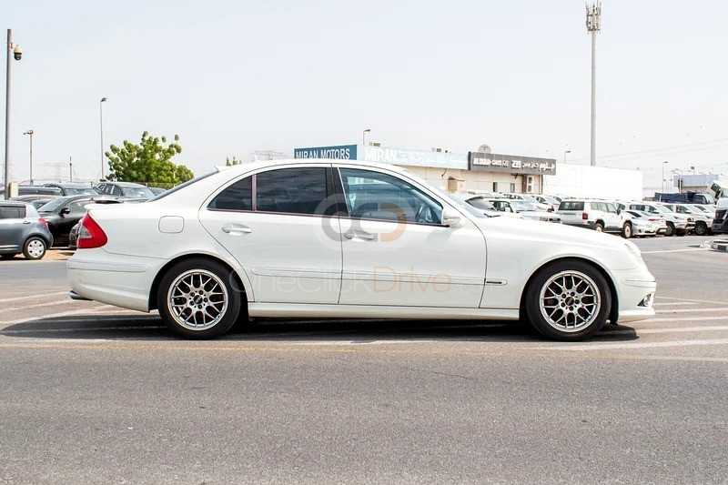 Car Image 2007 MERCEDES E Class 350