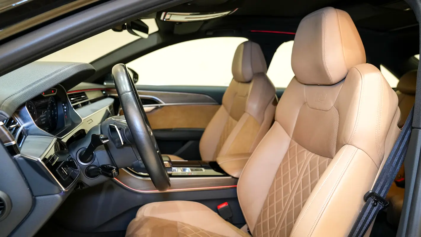 Car Image 2019 AUDI A8 L 55 TFSI quattro