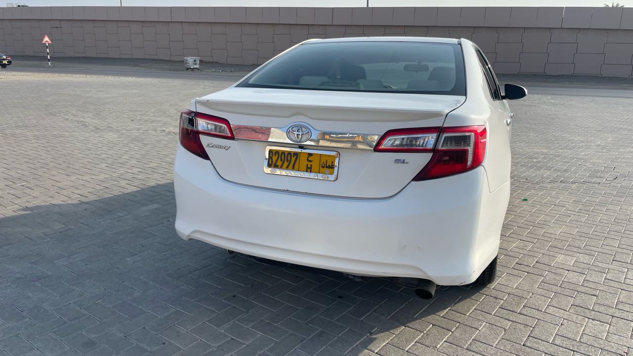 Car Image 2013 TOYOTA CAMRY GL