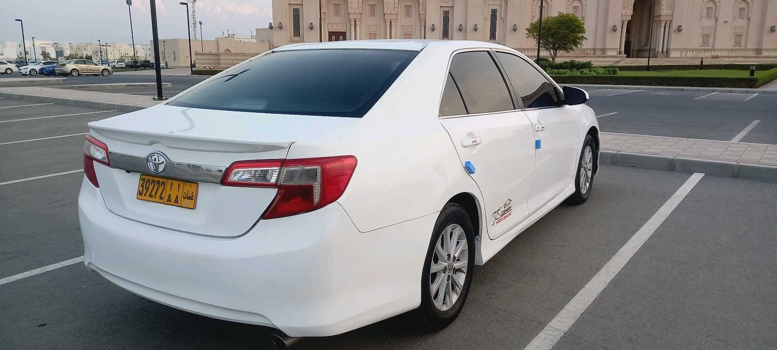 Car Image 2015 TOYOTA CAMRY GL
