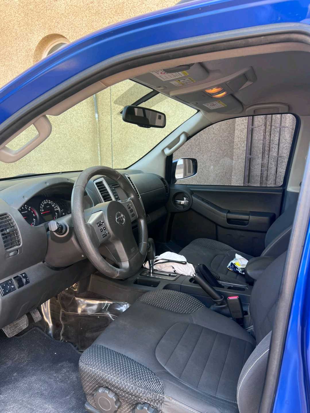 Car Image 2015 NISSAN XTERRA 