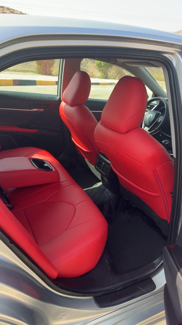 Car Image 2019 TOYOTA CAMRY XSE