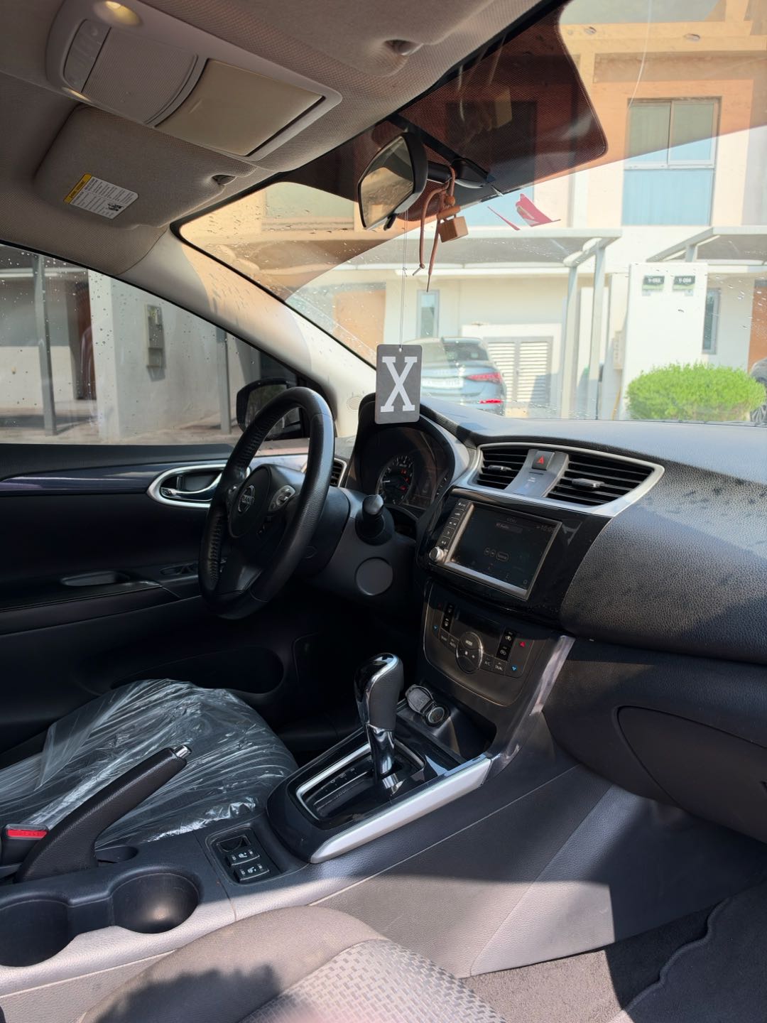 Car Image 2019 NISSAN SENTRA SL Premium