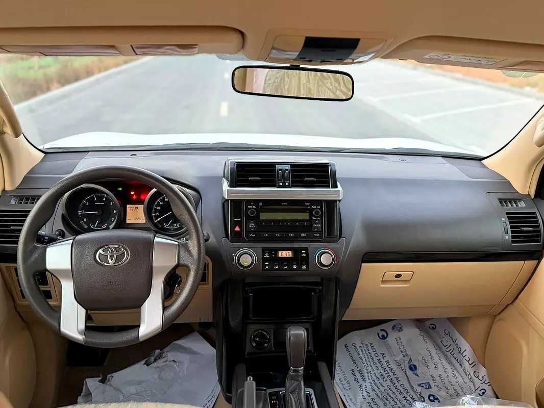 Car Image 2017 TOYOTA Prado TXL