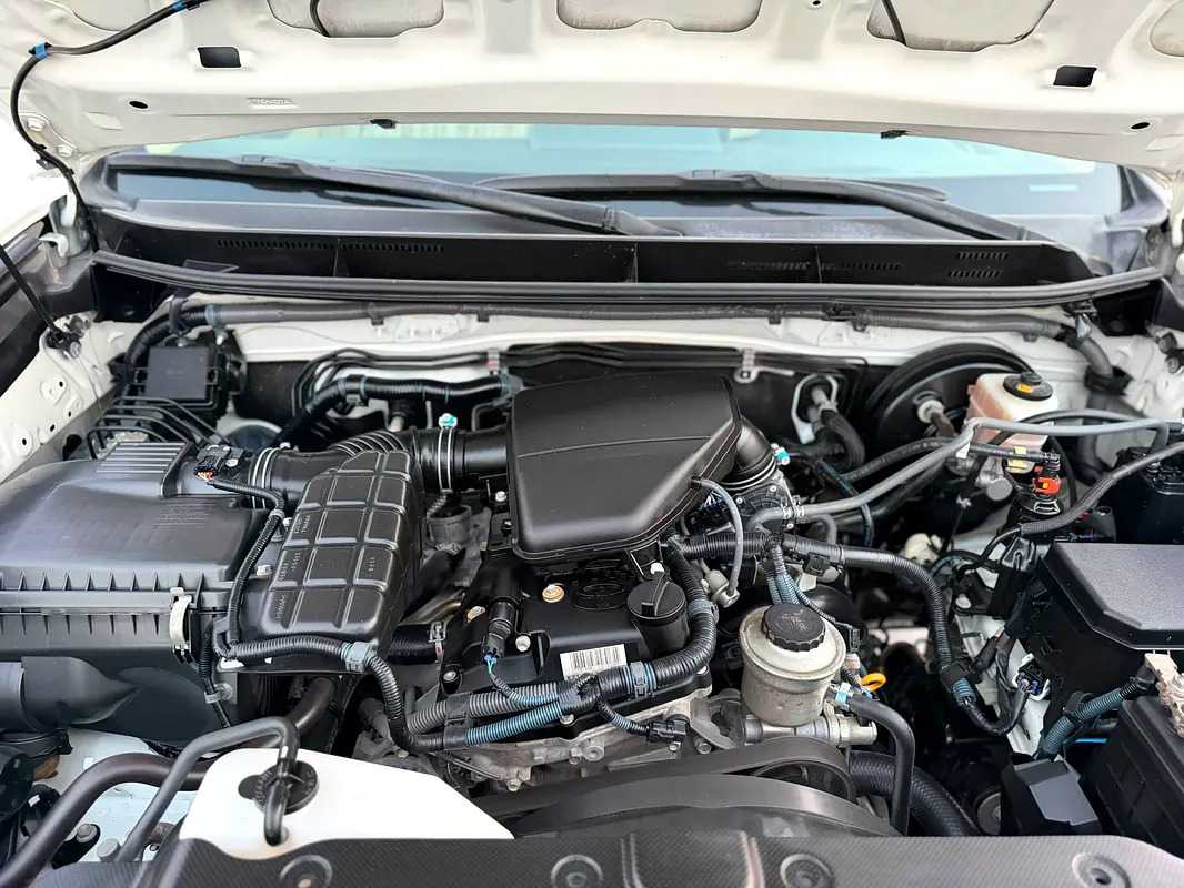 Car Image 2017 TOYOTA Prado TXL