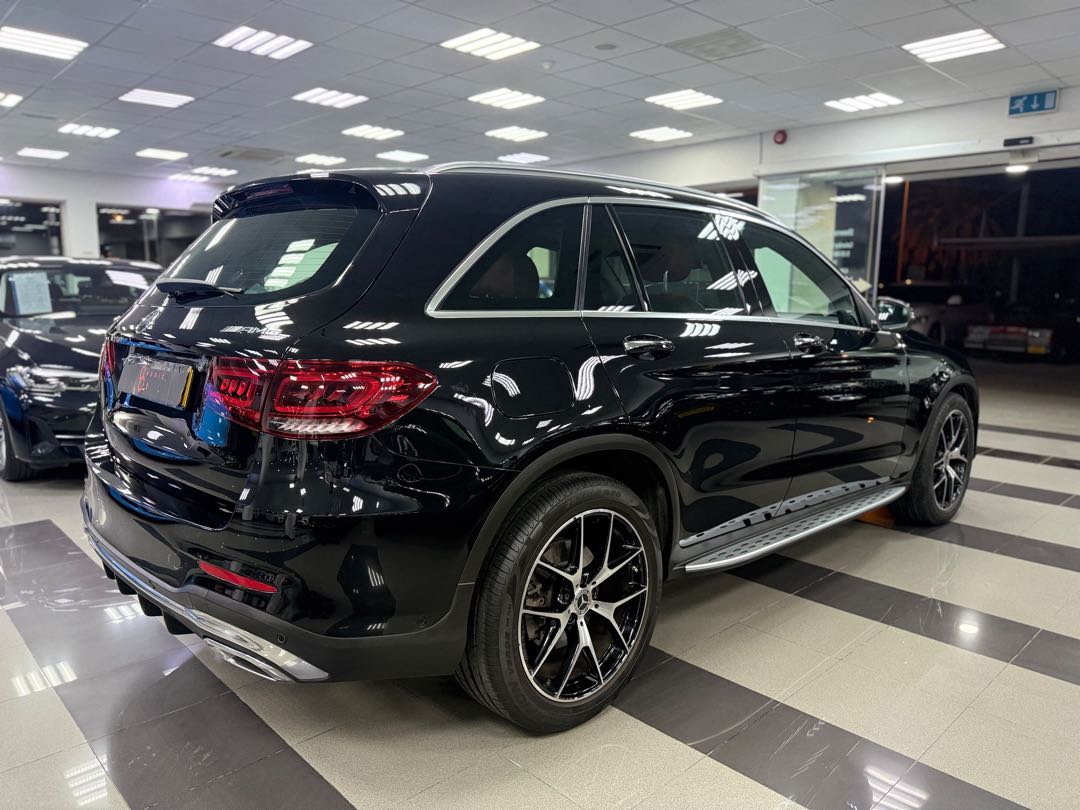 Car Image 2022 MERCEDES GLC CLASS GLC 300