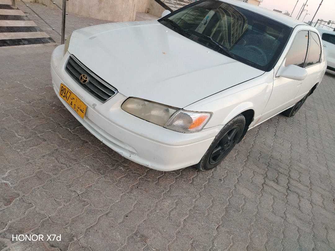Car Image 2001 TOYOTA CAMRY XLE