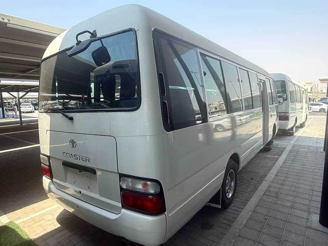 Car Image 2009 TOYOTA COASTER DX