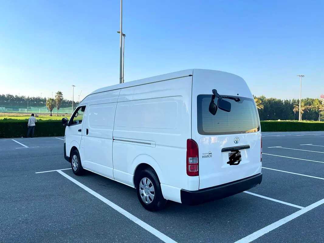Car Image 2018 TOYOTA Hiace Panel