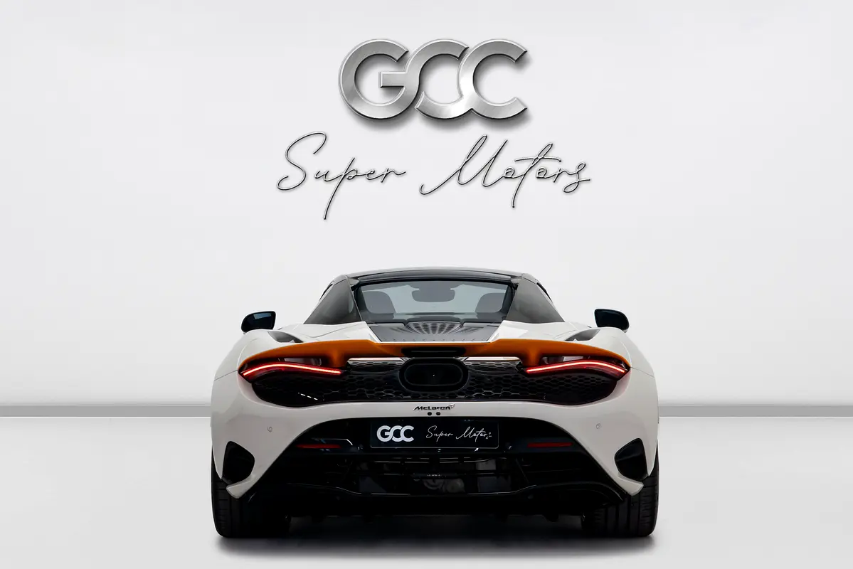 Car Image 2024 MCLAREN 750S Spider