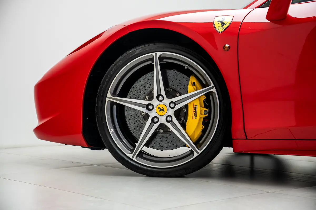 Car Image 2015 FERRARI 458 458 Spider