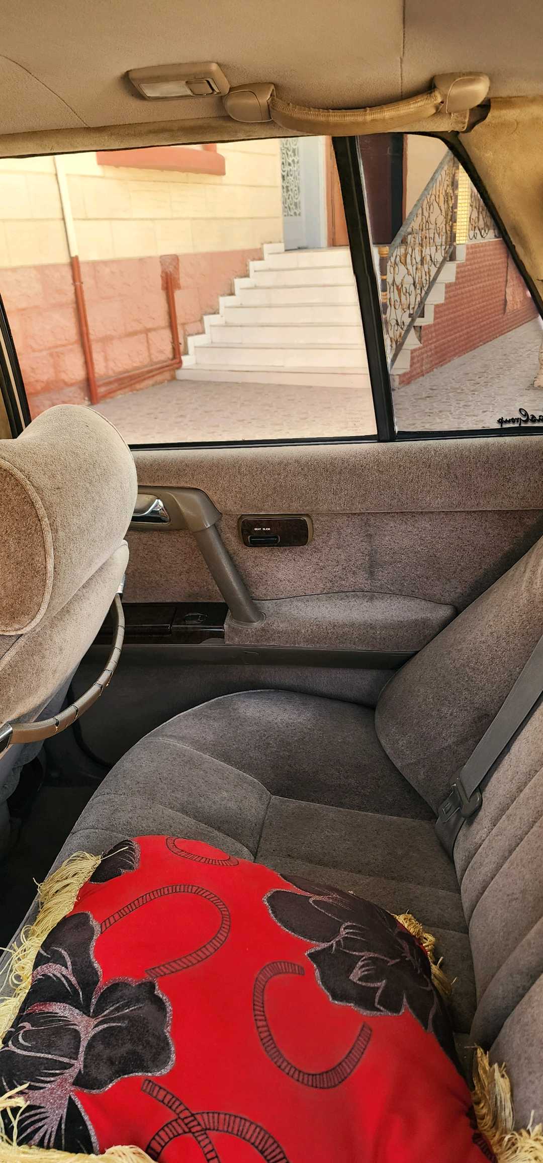 Car Image 1994 NISSAN CEDRIC 